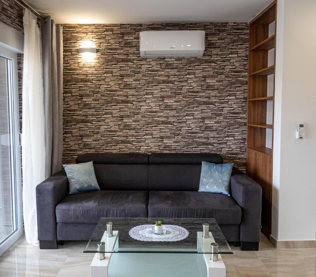 Apartmani Dalmacija Drage Luaran gambar
