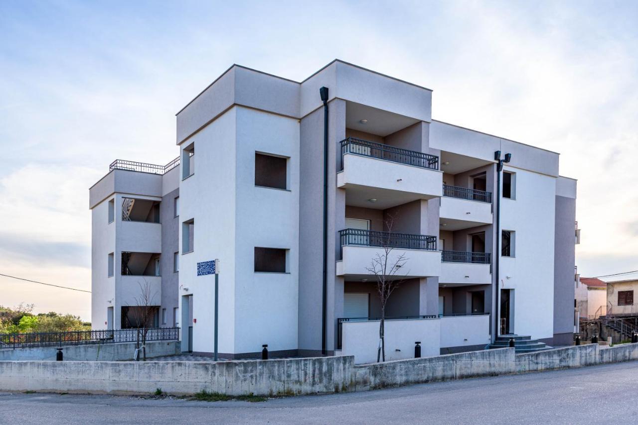 Apartmani Dalmacija Drage Luaran gambar